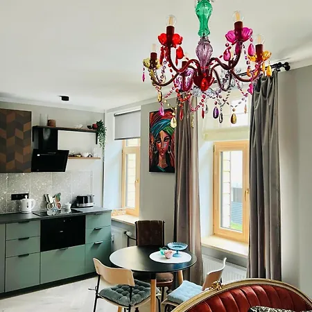 Romantic Center Boho Style + P *